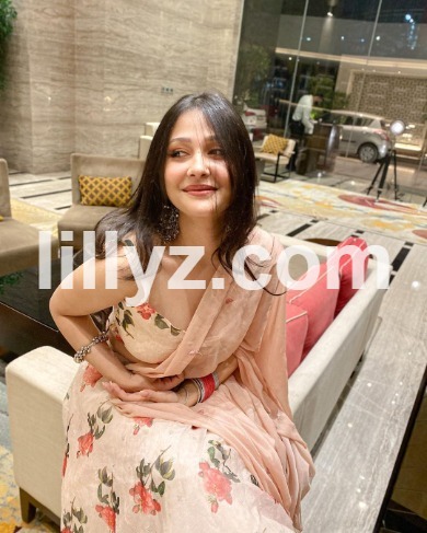 model Call Girls in Darjeeling